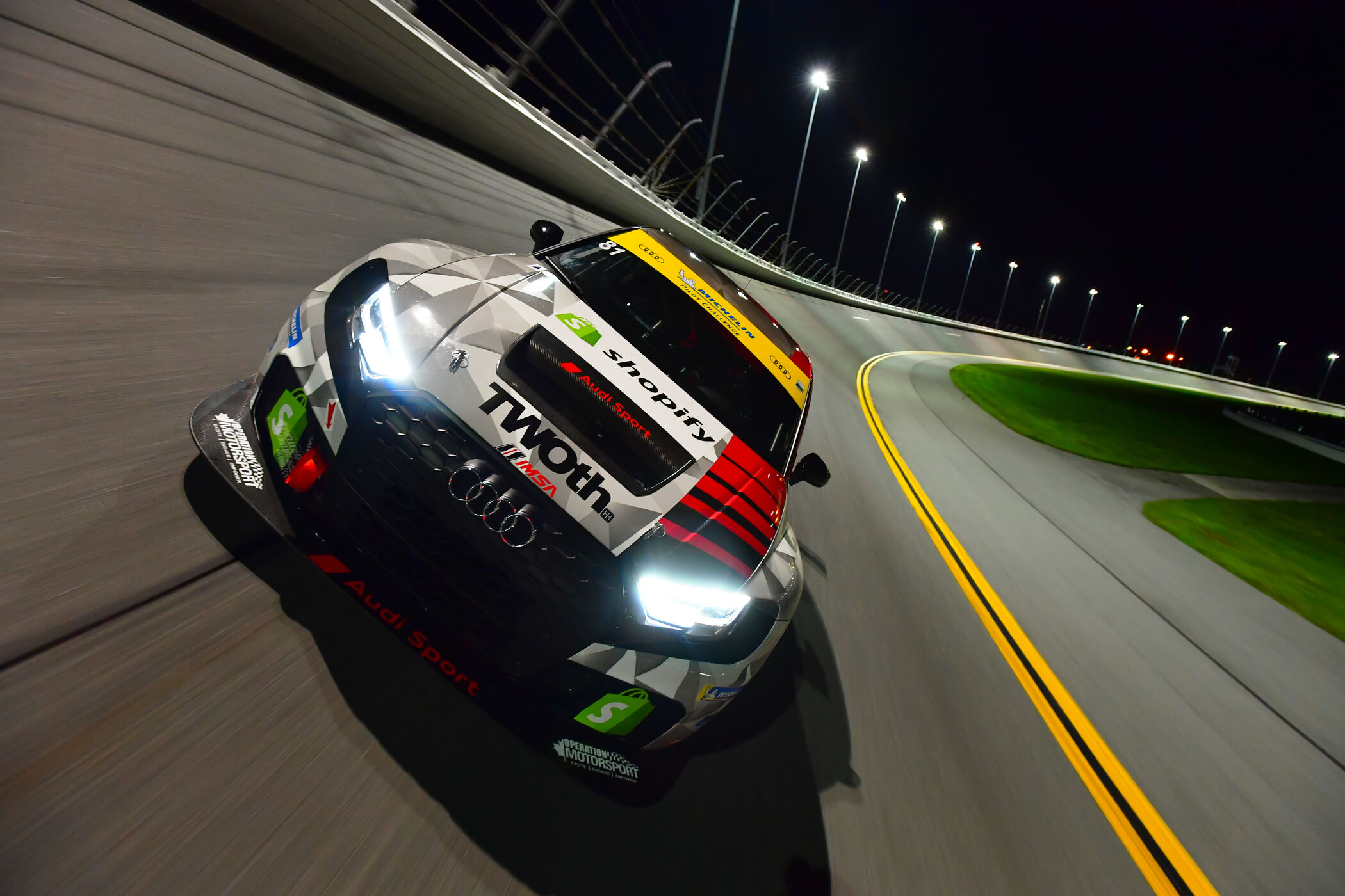 Home [twothautosport.com]