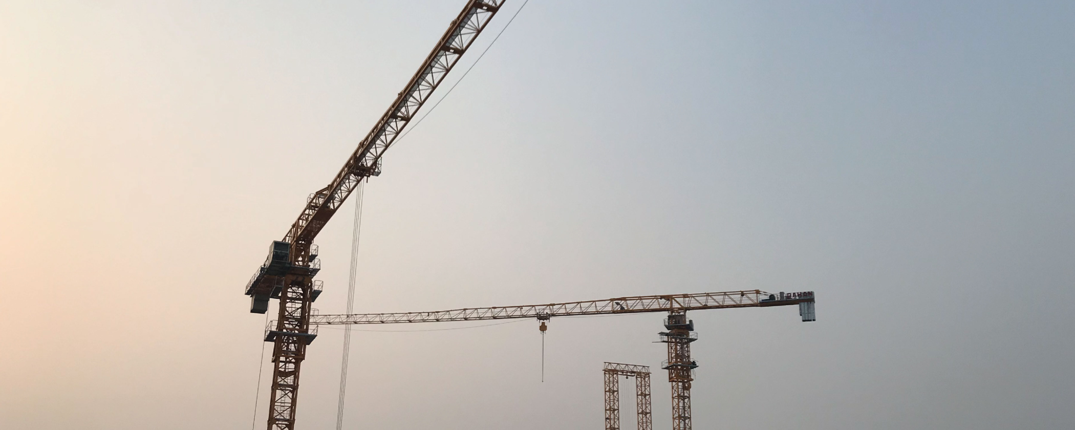 CRANIUM Tower Cranes, Mobile Cranes, Hoists Experts Lebanon Cyprus