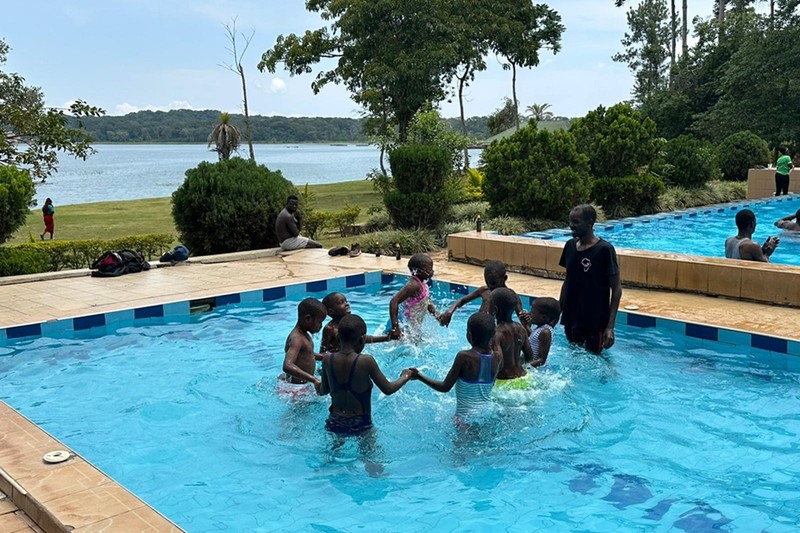 Bbanga Project Uganda - Schwimmunterricht