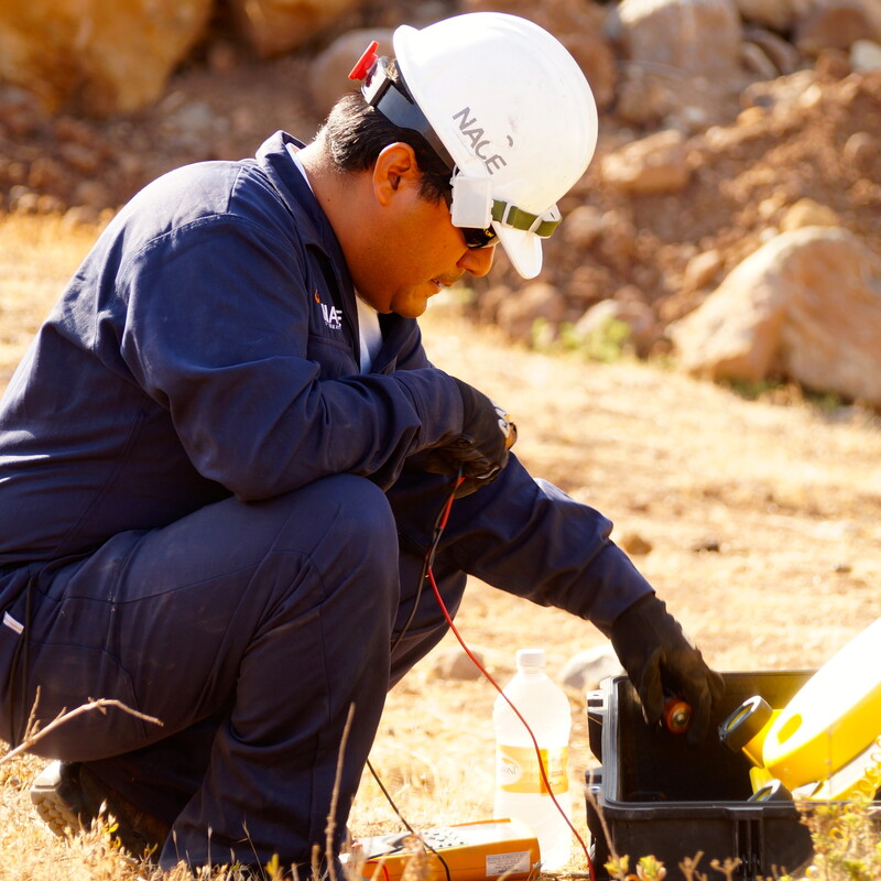 Proteccion catodica en campo y control de corrosion