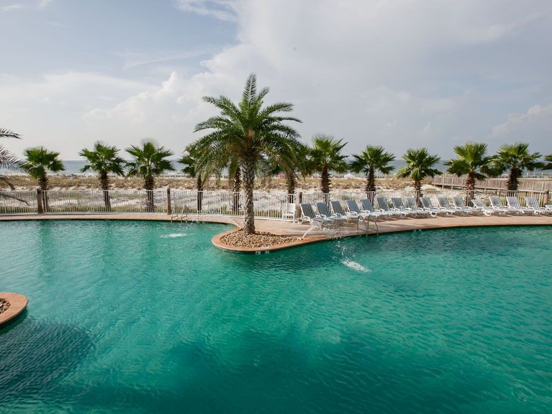 tp Exterior Pool2
