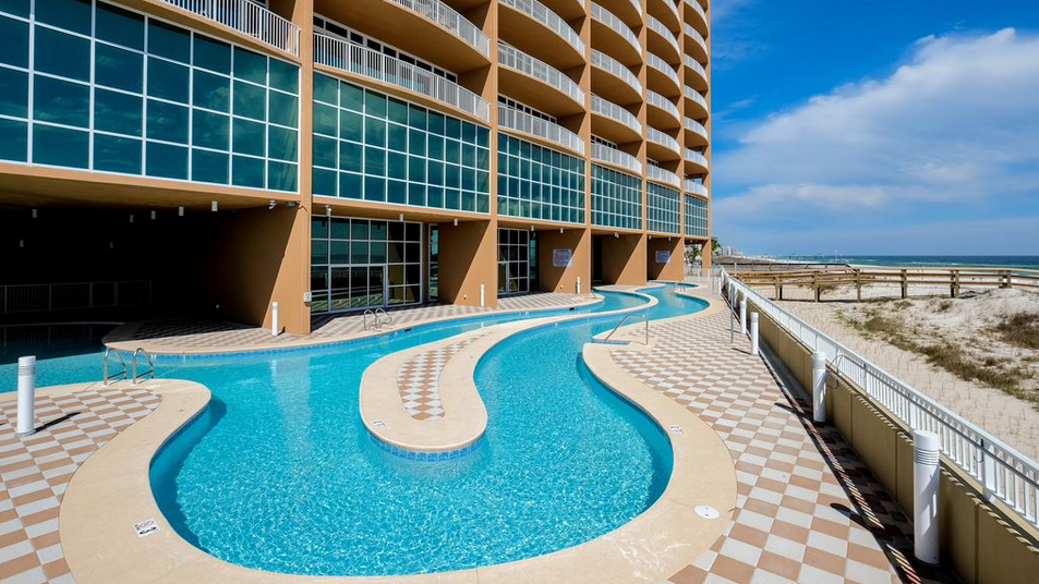 pob Exterior Pool1