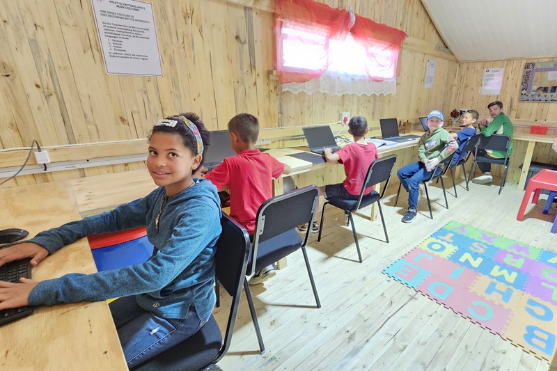 Südafrika - Verein Swiss4Afrika - Computer Unterricht