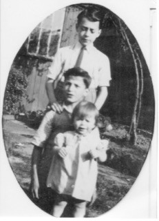 mercersiblings young