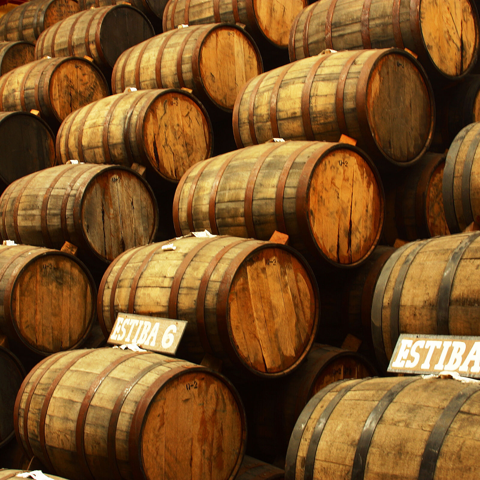 Exclusive Used Barrels at SASCHARUDNIK com
