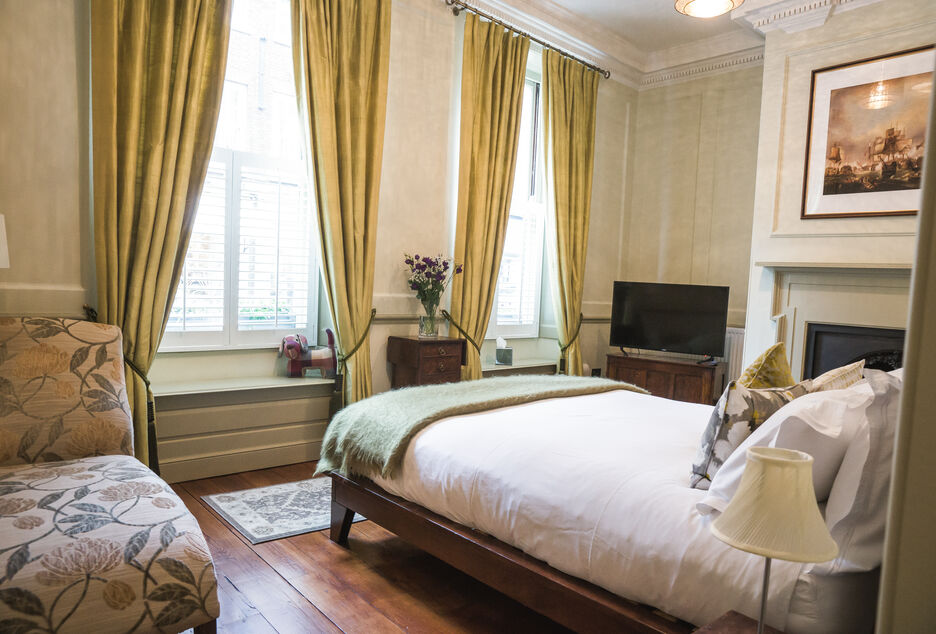 Nelson Room Boutique Bed and Breakfast in Norwich