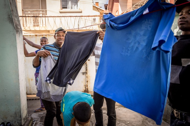 Madagaskar – Verein Kafeala - gemeinsamer Waschtag