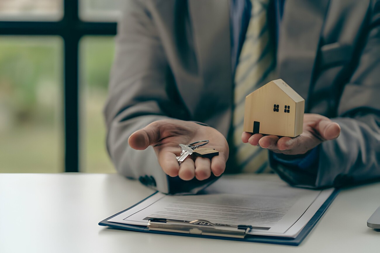 The Essential Guide to Real Estate Agents in Pakistan