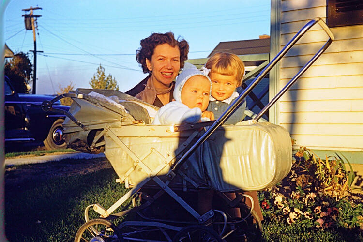 Arvida with Mom