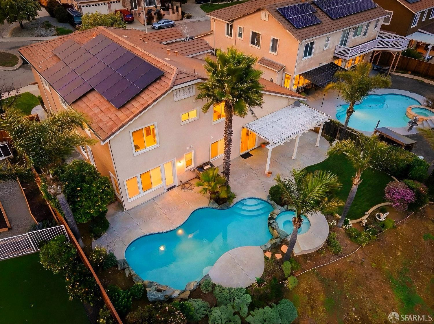 image ID ce588a0e e9ec 428e a998 97bad7576eca