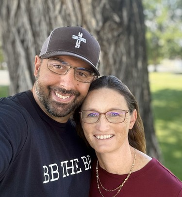 Picture of the leaders of the Mosaic Community Impact Team, Erik & Shawna Disparti