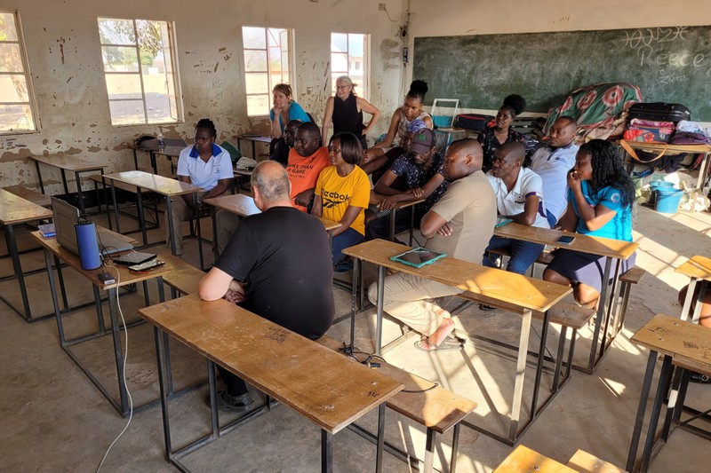 Simbabwe – Verein Lernen für alle - Weiterbildung Lehrer