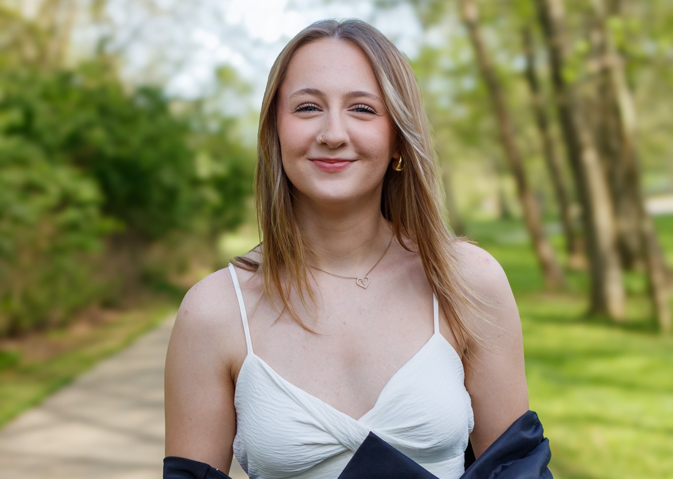 image ID dd12aee6 2a21 43ea e965 eb787e72f59f