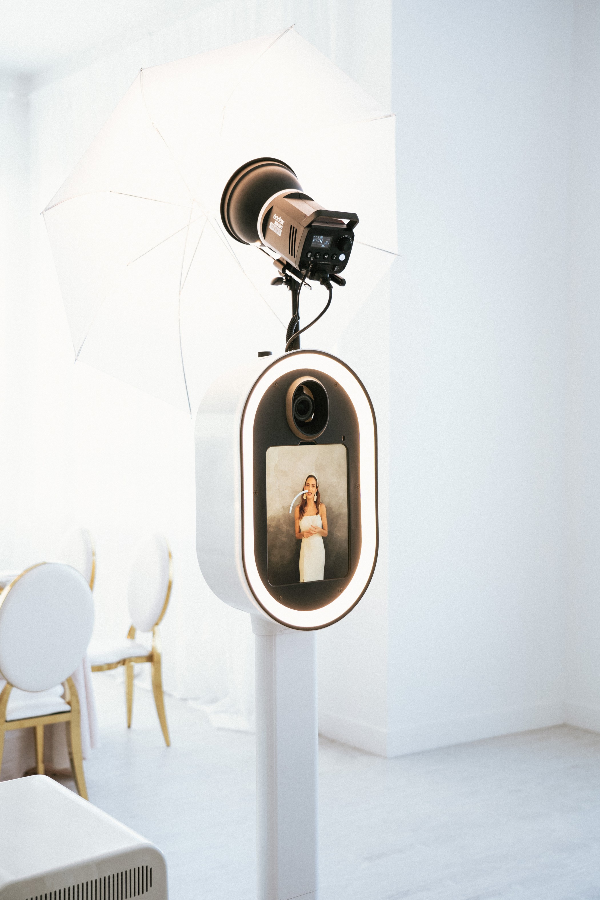 DSLR photo booth rental in irvine