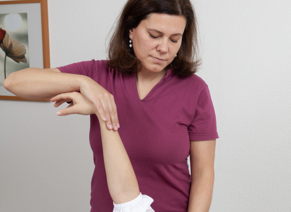 Porträt von Patrizia Röllin, Therapeutin für Frauen in Cham: Kinesiologie, Massage, Vitalfeldtherapie.
