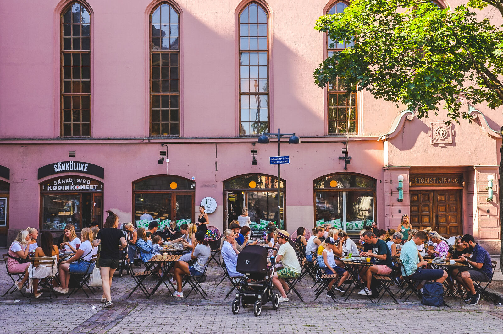 GREEN HIPPO CAFE Breakfast, Brunch, Lunch, Dinner Helsinki