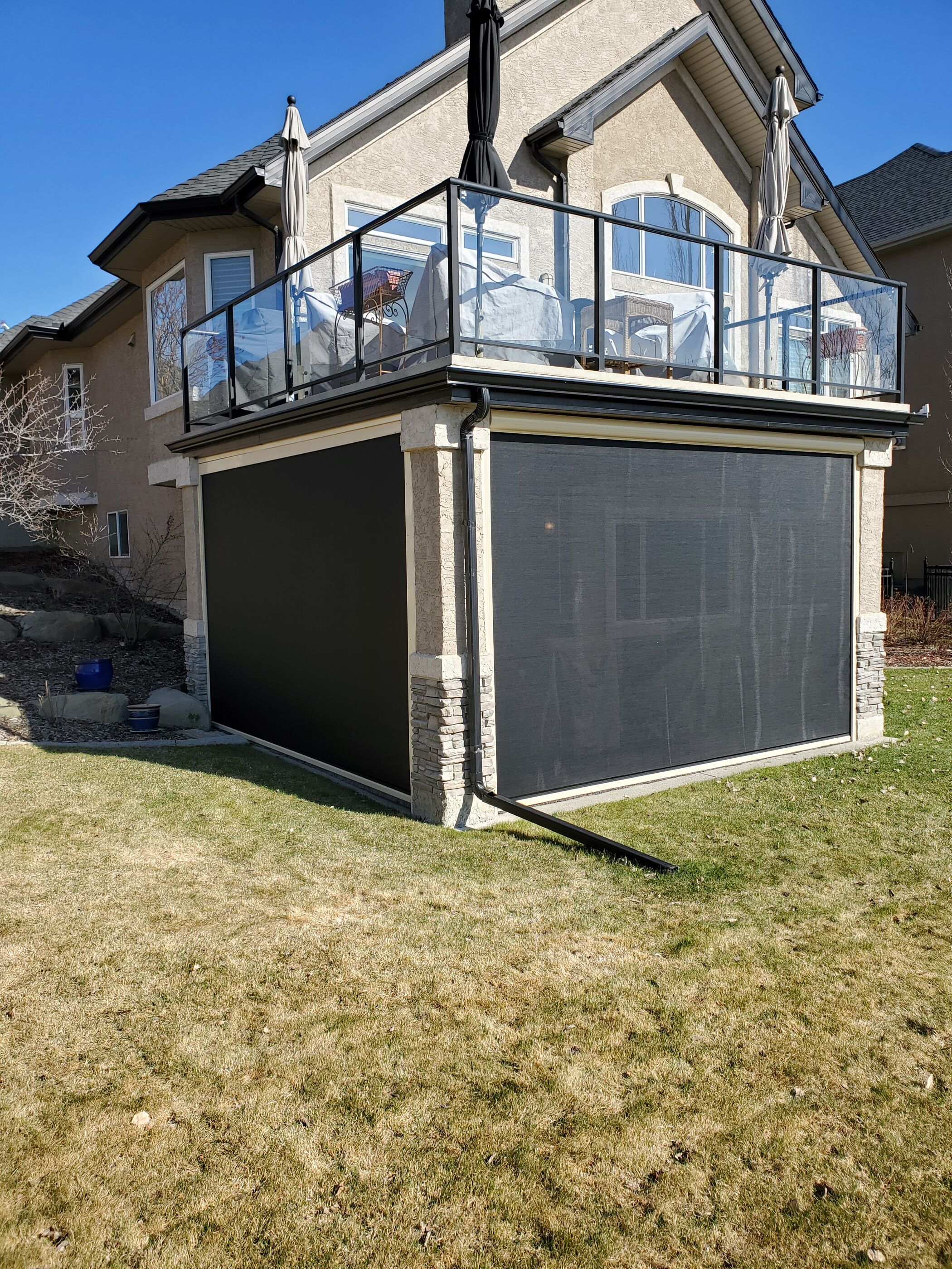 Motorized Retractable Screens