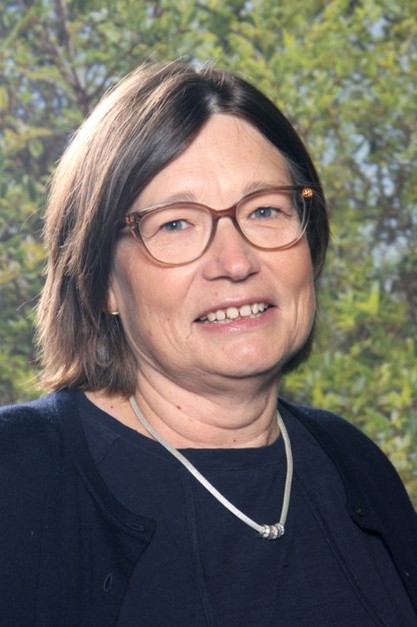 Lukins, Karmen