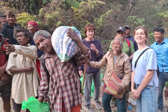 Nepal - Verein Shanti Med - Food Camps und Schulbau