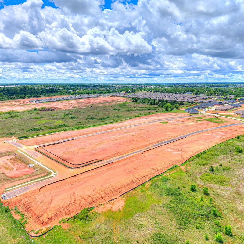 Overhead view of Canyon Ridge Phase 2 custom home lots in Mustang OK with paved streets.