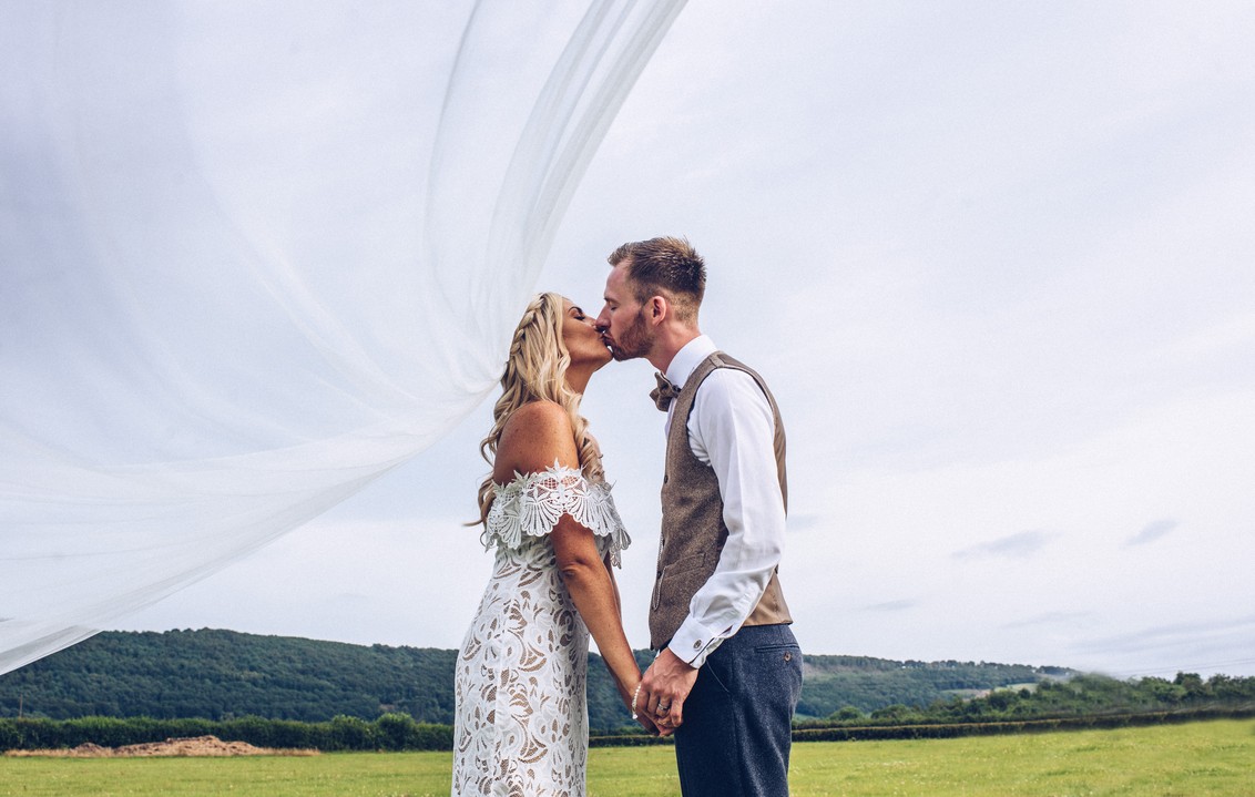 Jade and Tom, veil wedding photography
